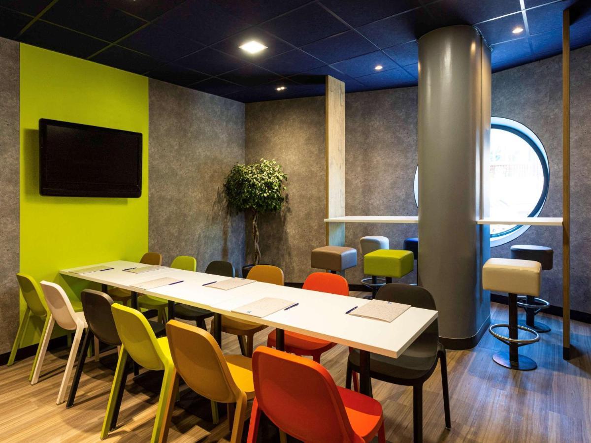 ibis budget Bordeaux Centre - Gare Saint Jean Extérieur photo